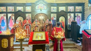 Праздничное богослужение по случаю юбилея Свято-Троицкого женского монастыря